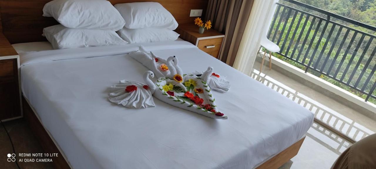 Servosonic Hotels And Resorts 坎努尔 外观 照片