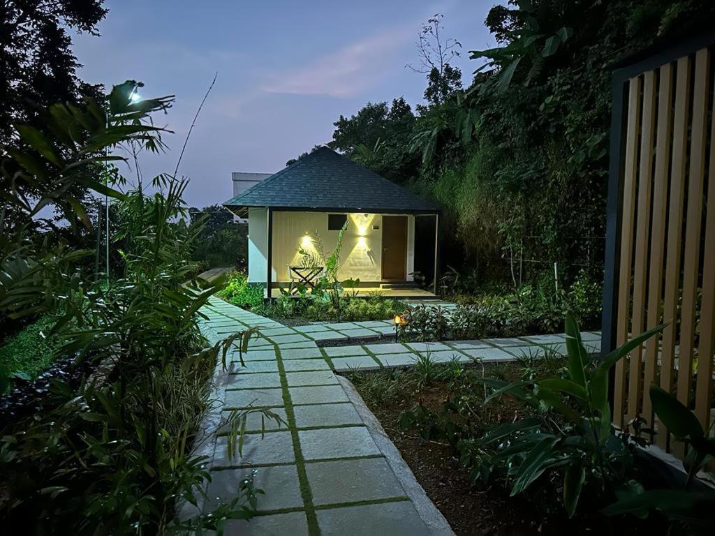 Servosonic Hotels And Resorts 坎努尔 外观 照片