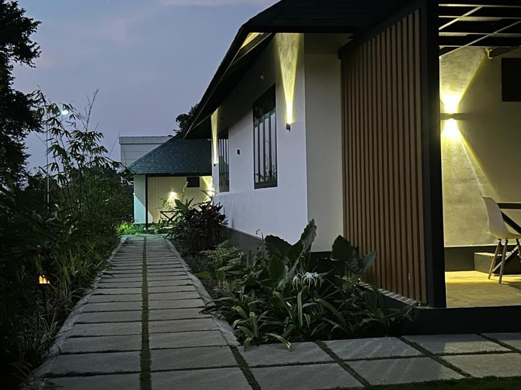 Servosonic Hotels And Resorts 坎努尔 外观 照片
